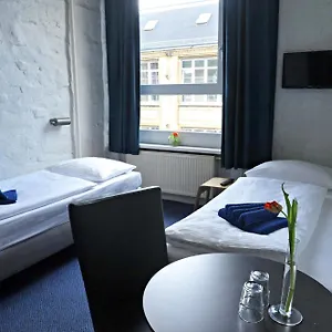 https://hotel-transit.find-berlin-hotels.com